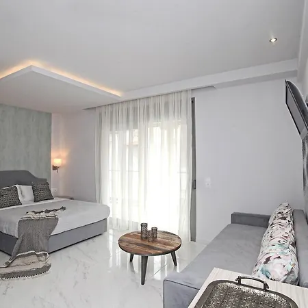 Irida Apartment *